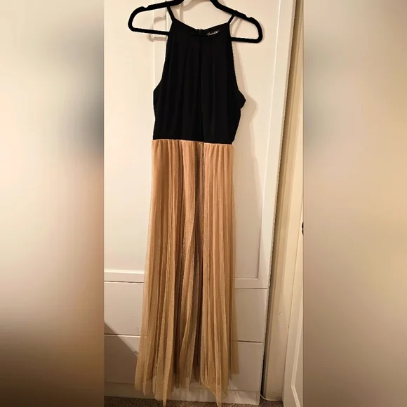 candalite dress black and gold Dress Nalani Black Gold Lei Puakenikeni main image 1